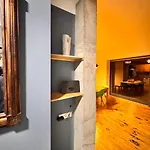 Premium Mit Terrasse