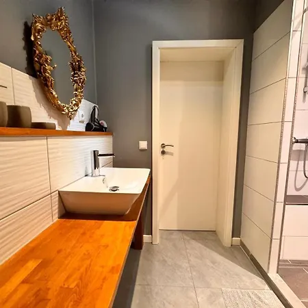 Διαμέρισμα Premium Mit Terrasse Hiddenhausen