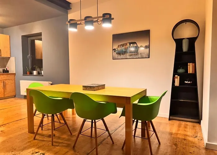 Premium Mit Terrasse 아파트