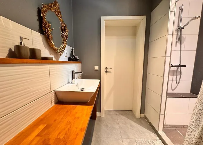 아파트 Premium Mit Terrasse 히든하우젠